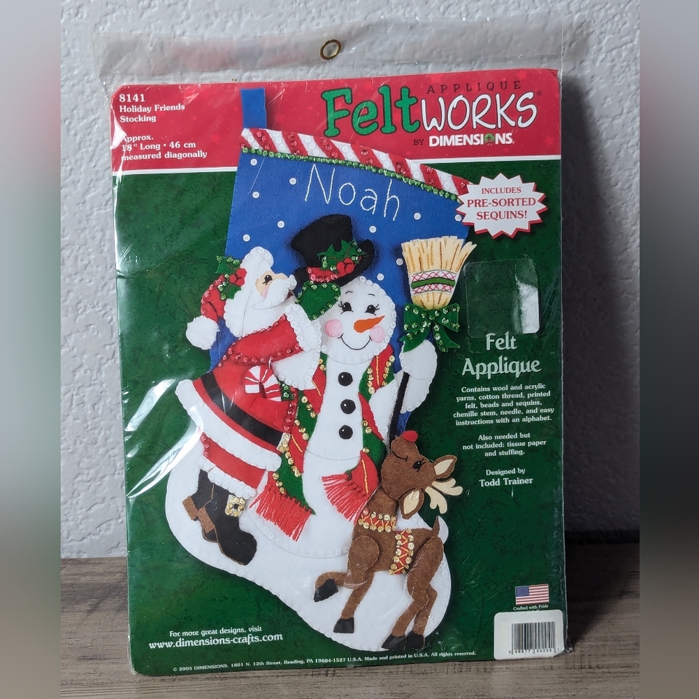 Feltworks Dimensions Holiday Friends Stocking Kit 8141 New!